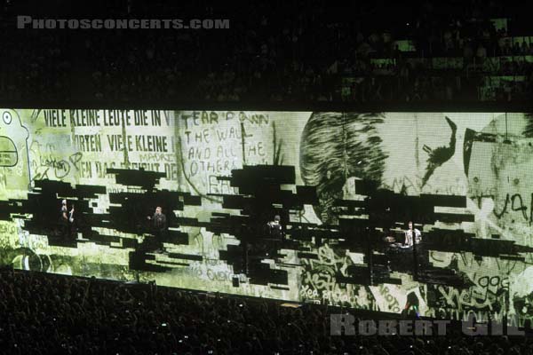 U2 - 2015-11-10 - PARIS - Accor Arena - 